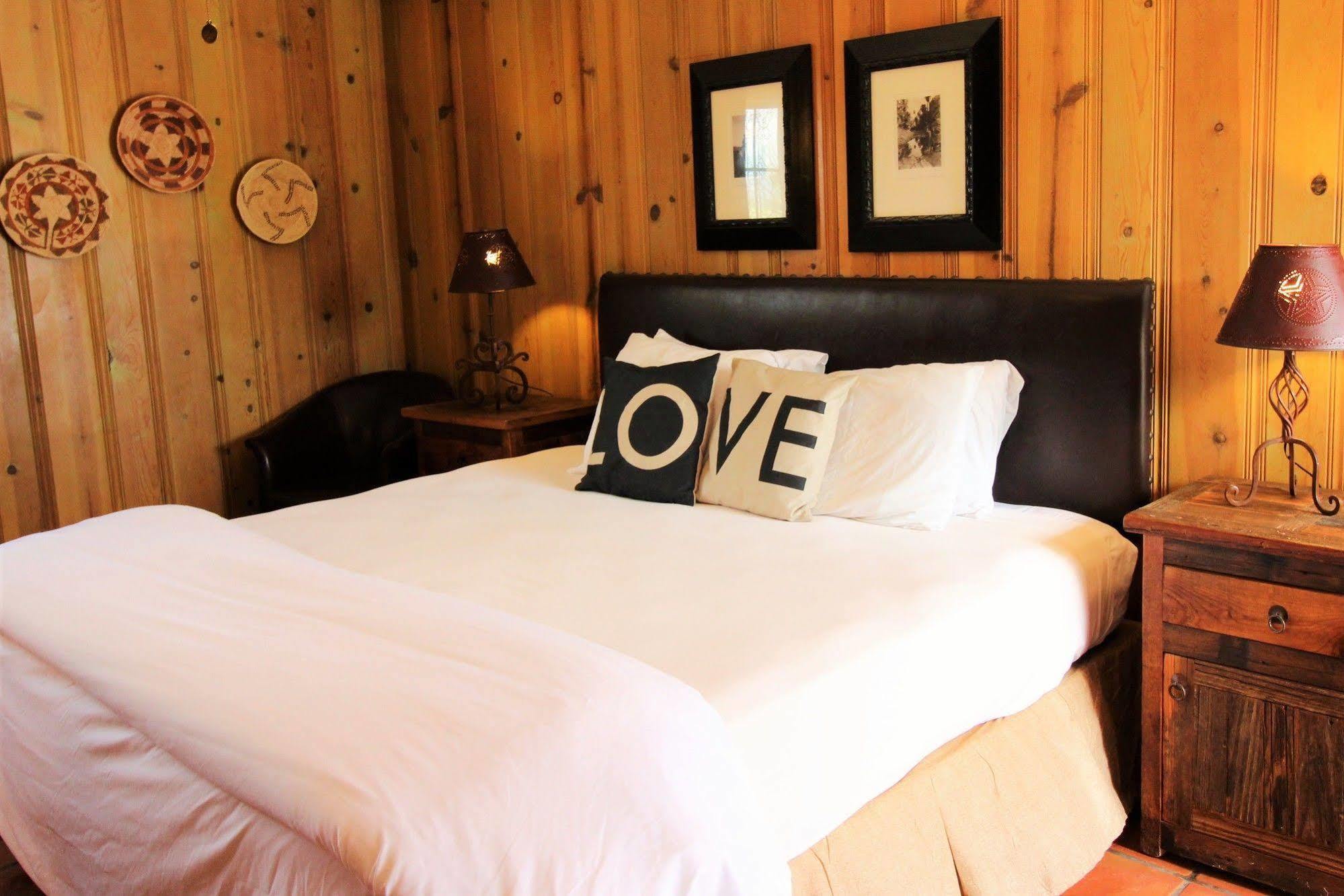The Maverick Inn Alpine Extérieur photo